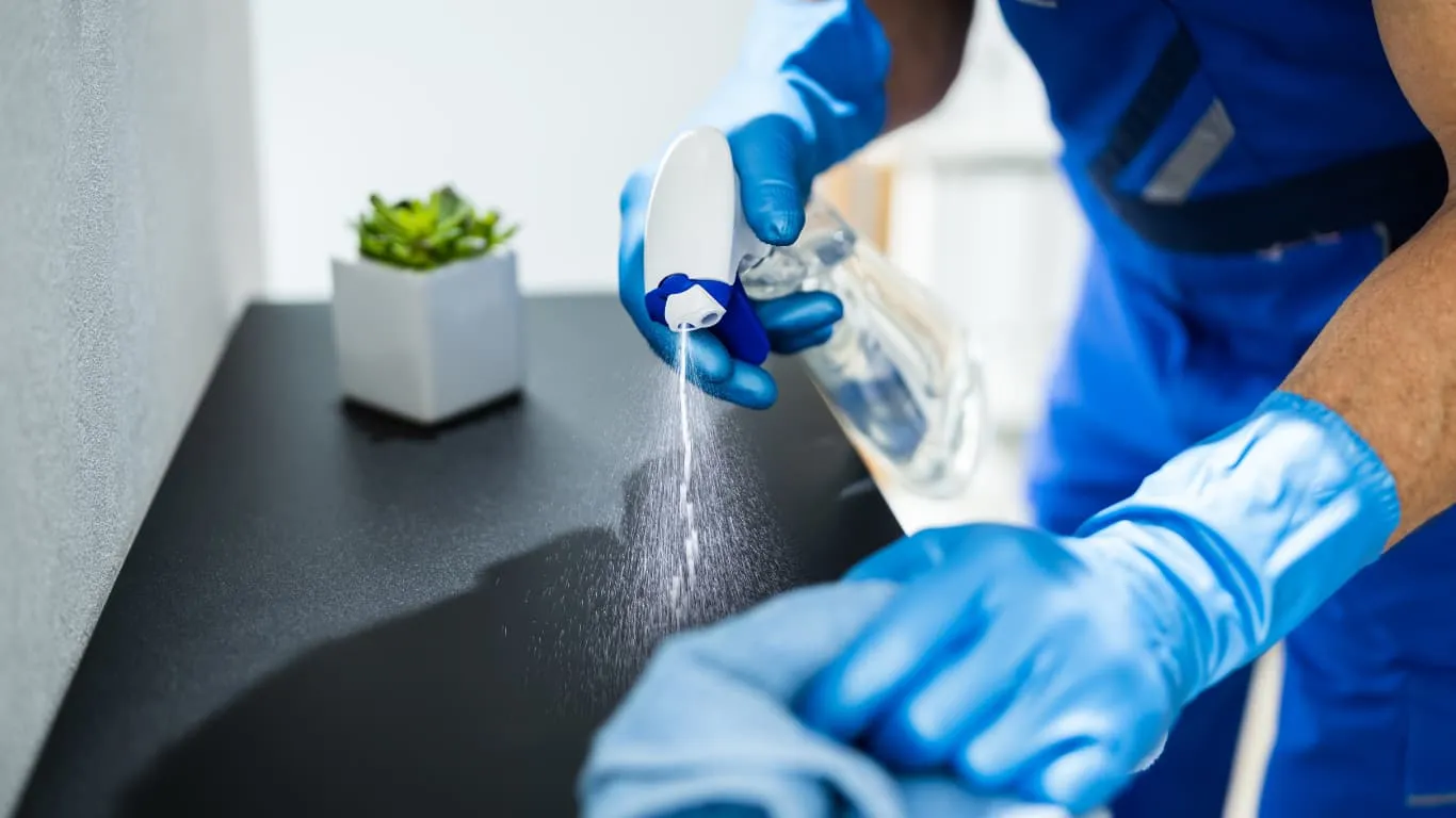 Limpieza de Centros de Cuidado y Bienestar